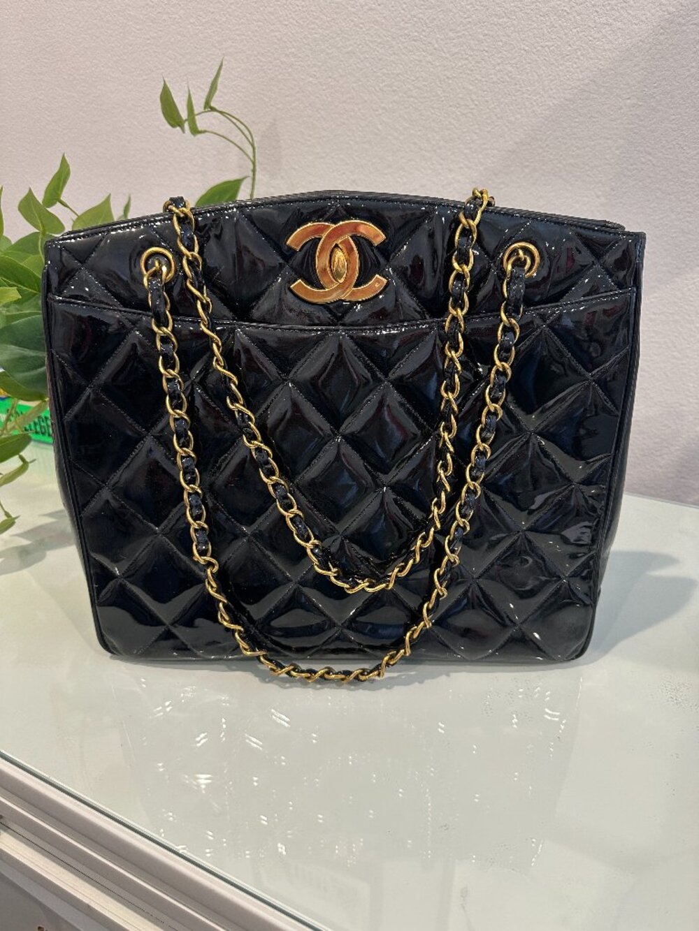 Chanel Timeless Jumbo tote/bag; Black patent leather & 24K gold HW; Auth Card